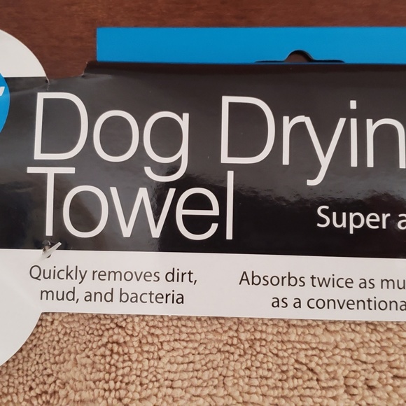 Medium Super Absorbent Dog Drying Towel. - Picture 6 of 6